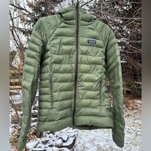 Patagonia Women's Olive Puffer Jacket